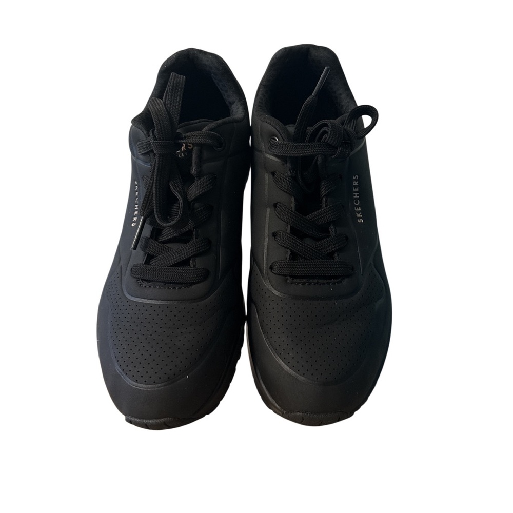 Skechers Men's All-Black Sneakers